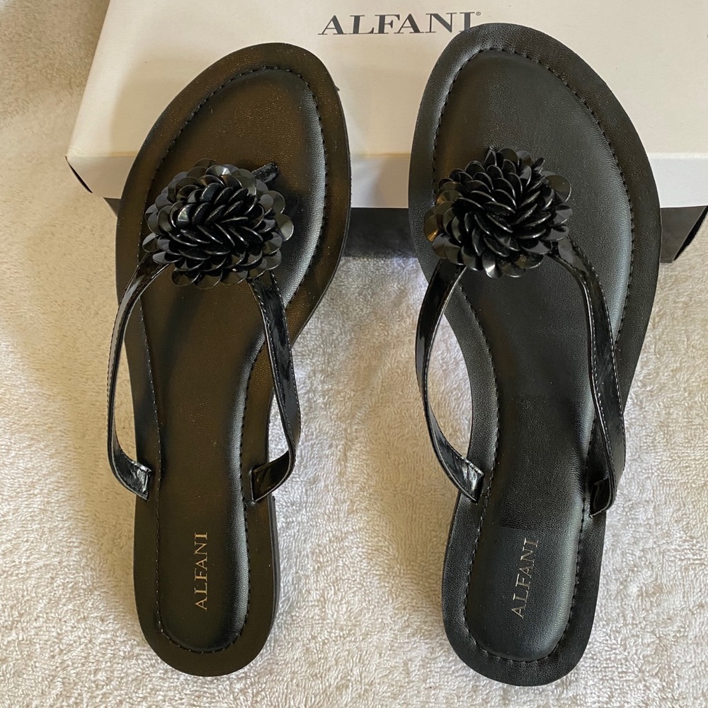 Alfani Black flip flop sandals size 10